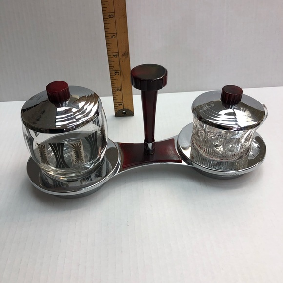 Vintage Bakelite glassware tray set - Picture 6 of 6